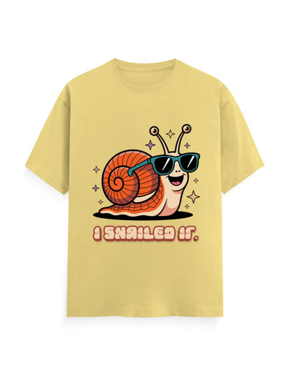 I snailed it humour graphic yellow classic t-shirt